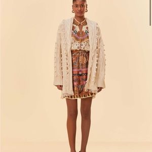 Women's Cream Cable Knit Sweater